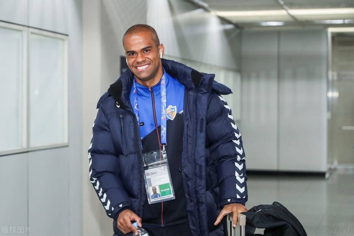 “必一·体育”
亚泰锋线将迎新面貌 曾在J联赛13场进9球 未来可完美接班谭龙(图6) “必一·体育”
亚泰锋线将迎新面貌 曾在J联赛13场进9球 未来可完美接班谭龙(图6)